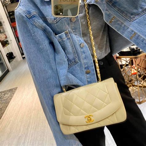 lady diana bag chanel|chanel diana bag beige.